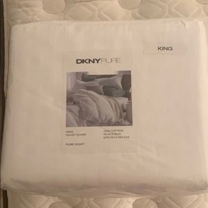 DKNYPURE King Duvet Cover never used!!